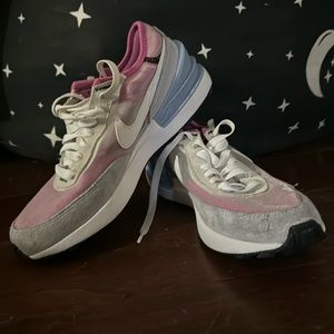 Girls Nike Mesh Sneaker